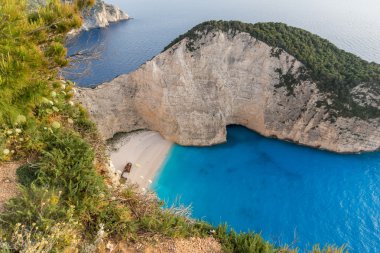 Navagio batık Beach, Zakynthos mavi suları