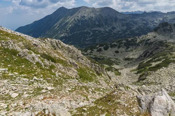 Widok z Banderitsa przekazać MPM, góry Pirin — Zdjęcie stockowe