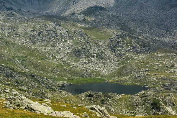 Skalista piargi i Spanopolsko jeziora, góry Pirin — Zdjęcie stockowe