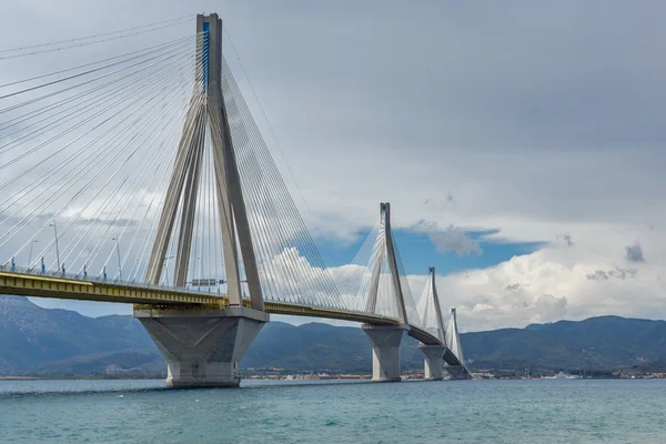 A kábel hidat Rio és Antirrio, Patra látképe — Stock Fotó