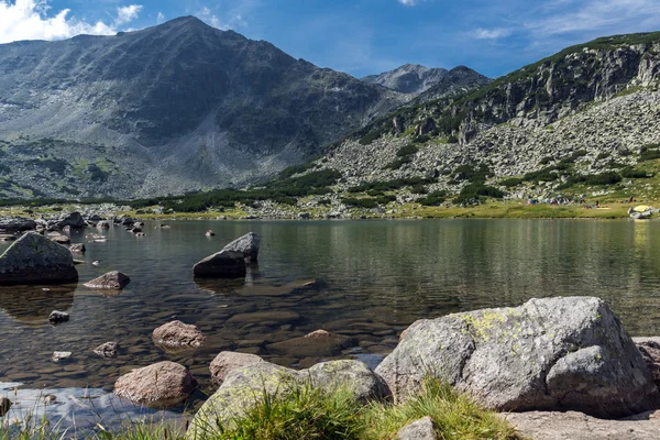 Musalenski lakes and Musala peak, Rila mountain — Stock Photo, Image