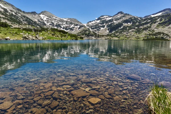 Panorama incredibile di Demirkapiyski chuki e Dzhano picchi, Popovo lago, Pirin Mountain — Foto Stock