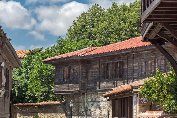 Maison ancienne en bois dans la ville de Sozopol, région de Burgas — Photo