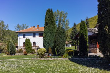 Temski Manastırı St George, Pirot bölge eski binada