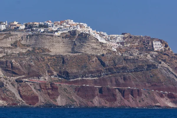 Panoramisch uitzicht naar Oia stad van de zee, eiland Santorini, Cyclades, — Stockfoto