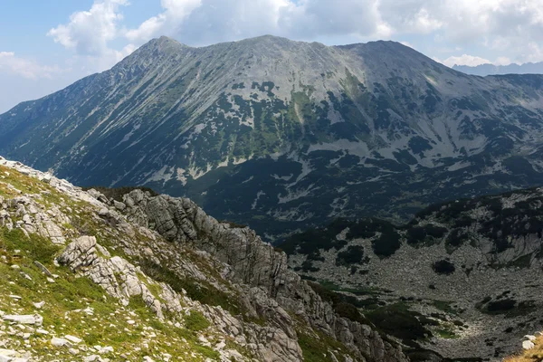 Görünüm üzerinden Banderitsa geçmek için Todorka tepe, Pirin Dağı — Stok fotoğraf