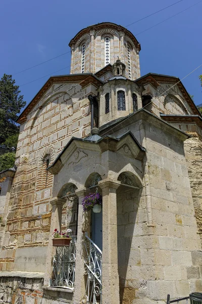 Каменная церковь в монастыре Св. Иоахима Осоговского, Кривская область Паланка — стоковое фото