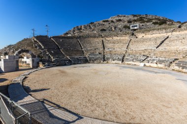 Antik tiyatro Philippi, Doğu Makedonya ve Trakya arkeolojik alanında panoramik manzaralı