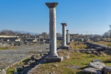 Sütunları antik Philippi, Doğu Makedonya ve Trakya arkeolojik alanda astarlı