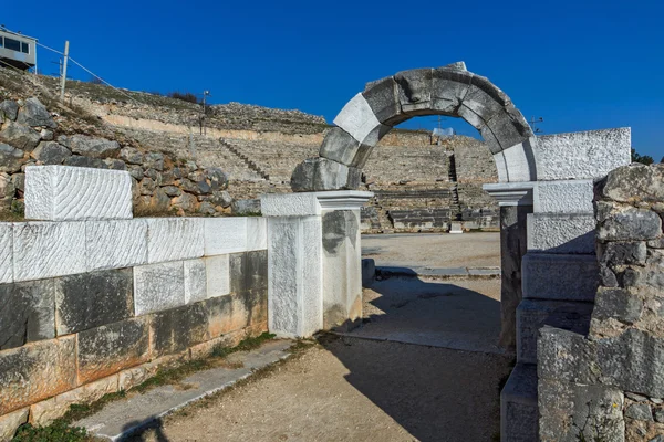 Panoramic view of Entrance of Ancient amphitheater in the archeological area of Philippi, Eastern Macedonia and Thrace — Stock Photo, Image