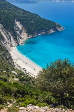 Panoramik manzaralı güzel Myrtos beach, Kefalonia, Ionian Islands