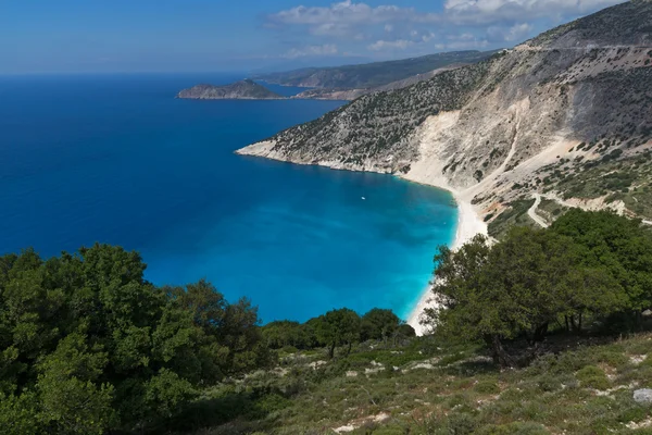 Panoramik manzaralı güzel Myrtos beach, Kefalonia, Ionian Islands