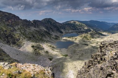 Musalenski göller Panorama üzerinden Musala tepe, Rila Dağı