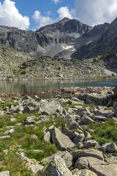 Vista incrível de Musala pico e lagos Musalenski, Rila montanha — Fotografia de Stock