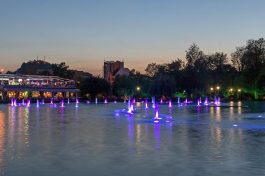 Çar Simeon Bahçe şarkı pınarlarına günbatımı Panoraması