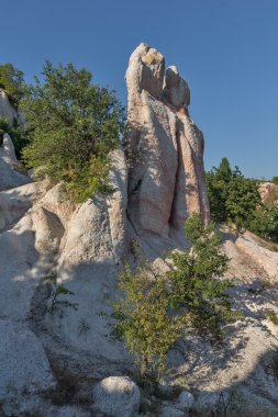 Kırcaali şehri yakınlarında kaya fenomen taş düğün