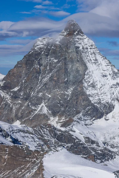 Mount Matterhorn, Valais Canton, Alpler görünümünü kapat — Stok fotoğraf