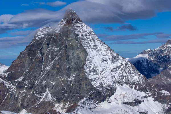 关门山马特宏峰，广州的瓦莱州的阿尔卑斯山的视图 — 图库照片
