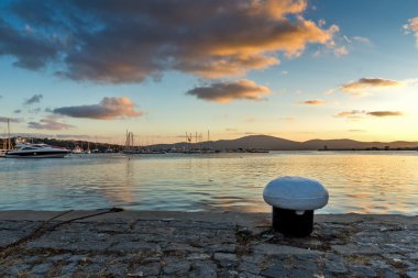 Süzebolu bağlantı noktası, Burgaz bölge üzerinde günbatımı deniz manzarası
