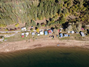 Bulgaristan 'ın Sofya kenti yakınlarındaki Iskar Barajı' nın hava manzarası