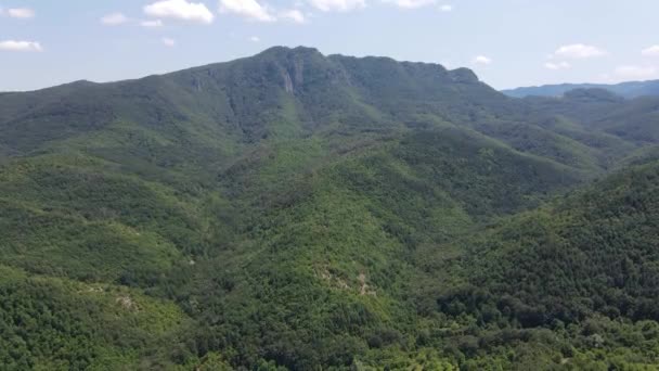 Vista Aérea Las Montañas Rhodope Cerca Aldea Oreshets Región Plovdiv — Vídeo de stock