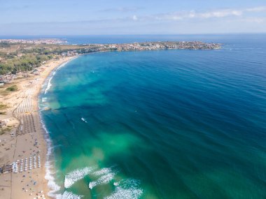 Bulgaristan 'ın Burgaz Bölgesi Sozopol yakınlarındaki Smokinya Plajı' nın hava manzarası