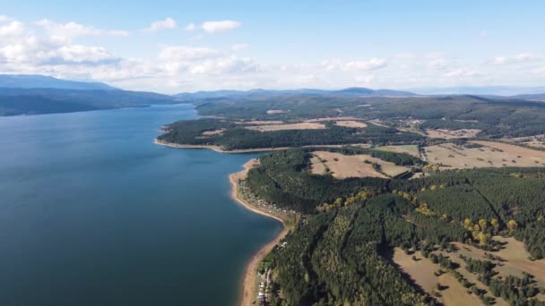 Flygfoto Hösten Syn Iskar Reservoir Nära Staden Sofia Bulgarien — Stockvideo