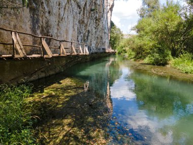 Bulgaristan 'ın Altın Panega Nehri boyunca Iskar Panega Geopark' ın hava manzarası