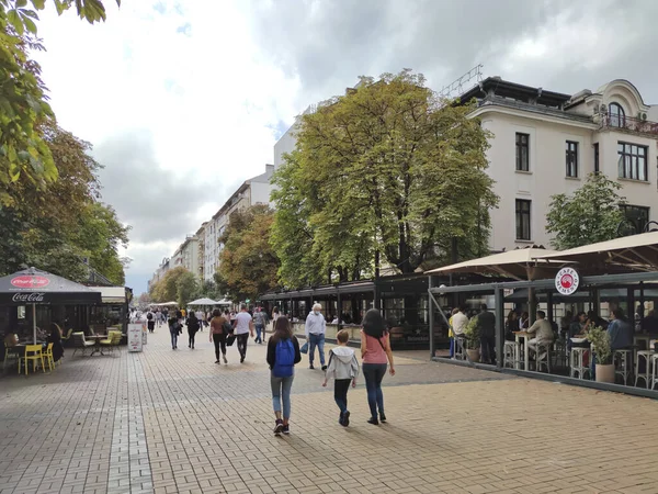 Sofia Bulgarije September 2020 Wandelende Mensen Boulevard Vitosha Sofia Bulgarije — Stockfoto