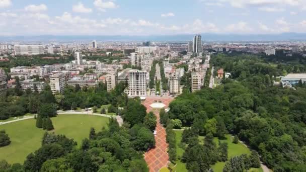 Vista Aérea South Park Ciudad Sofía Bulgaria — Vídeos de Stock