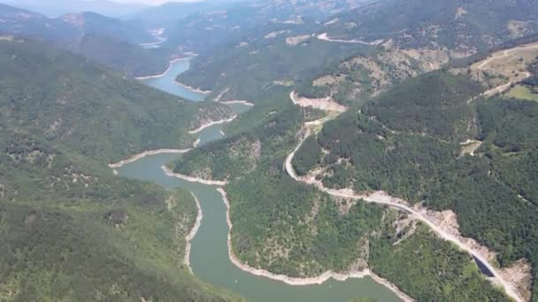 Flygfoto Över Tsankov Kamak Reservoir Smolyan Region Bulgarien — Stockvideo