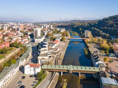 Bulgaristan 'ın Lovech kentinin inanılmaz hava manzarası