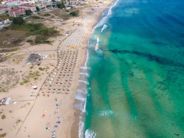 Bulgaristan 'ın Burgaz Bölgesi Sozopol yakınlarındaki Smokinya Plajı' nın hava manzarası