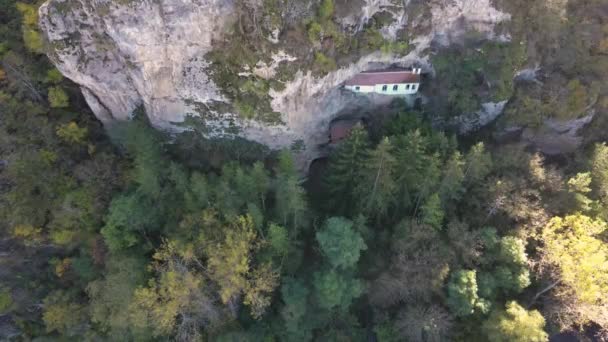 Vista Aérea Del Monasterio Medieval Razboishte Dedicada Presentación María Región Video de stock