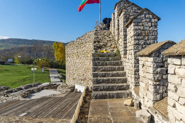 Ruinas Fortaleza Medieval Ciudad Lovech Bulgaria — Foto de Stock