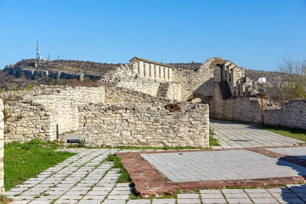 Bulgaristan Lovech Kentindeki Ortaçağ Kalesinin Kalıntıları — Stok fotoğraf