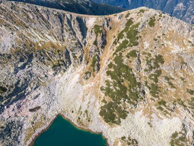 Musalenski göllerinin havadan görünüşü, Rila dağı, Bulgaristan