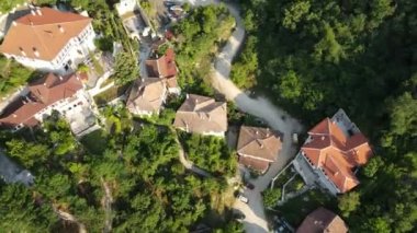 Bulgaristan 'ın Blagoevgrad bölgesinin tarihi Melnik kasabasının hava manzarası