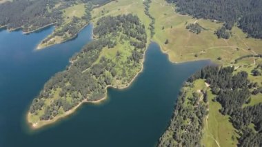 Bulgaristan 'ın Smolyan Bölgesi, Dospat Reservoir hava manzarası
