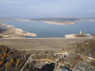 Pyasachnik (Kumtaşı) Reservoir, Sredna Gora Dağı, Filibe Bölgesi, Bulgaristan