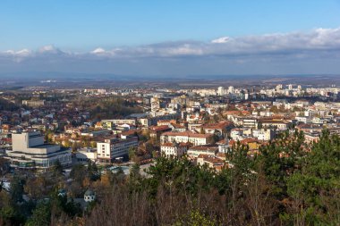 Bulgaristan 'ın Vratsa ve Stara planina Dağı' nın panoramik manzarası