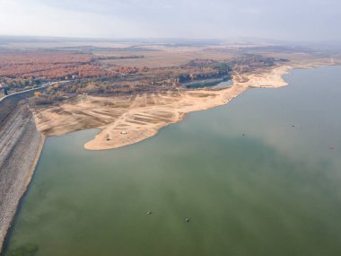 Pyasachnik (Kumtaşı) Reservoir, Sredna Gora Dağı, Filibe Bölgesi, Bulgaristan