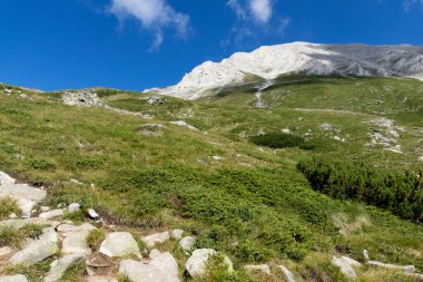 Vihren Tepesi 'nin İnanılmaz Manzarası, Pirin Dağı, Bulgaristan