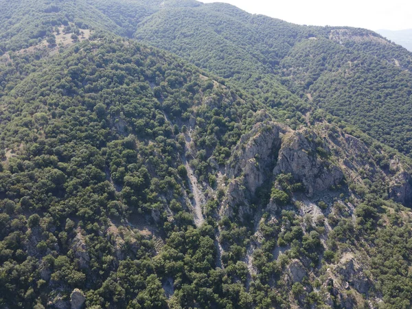 ブルガリアのクレスナ渓谷の素晴らしい空中風景 — ストック写真