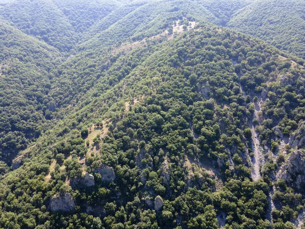 ブルガリアのクレスナ渓谷の素晴らしい空中風景 — ストック写真