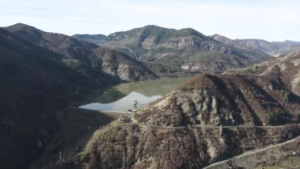 Fantastisk Antenn Utsikt Över Borovitsa Reservoir Rhodope Mountains Bulgarien — Stockvideo