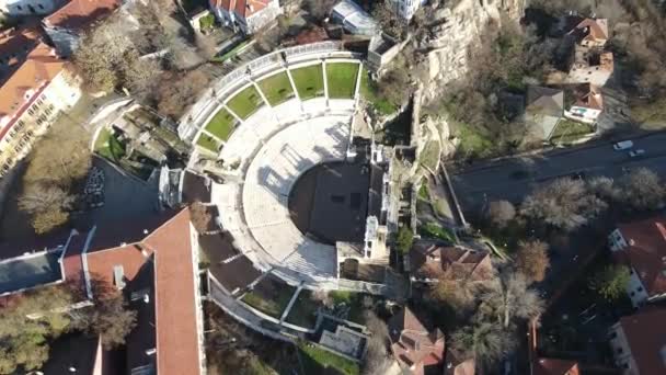 Luftaufnahme Der Ruinen Des Römischen Theaters Von Philippopolis Der Stadt — Stockvideo