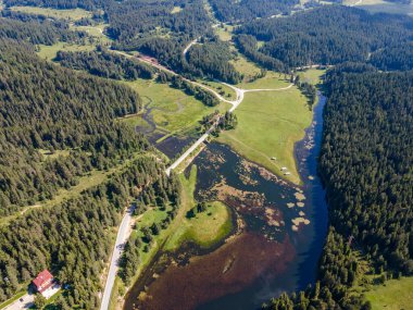 Bulgaristan 'ın Beglika Reservoir, Pazardzhik bölgesinin hava manzarası
