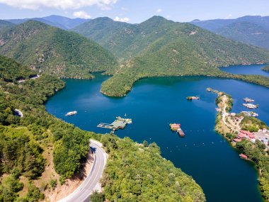 Vacha (Antonivanovtsi) Reservoir, Rodop Dağları, Filibe Bölgesi, Bulgaristan