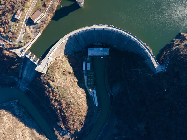 Удивительный Вид Воздуха Плотину Карджалийского Водохранилища Болгария — стоковое фото